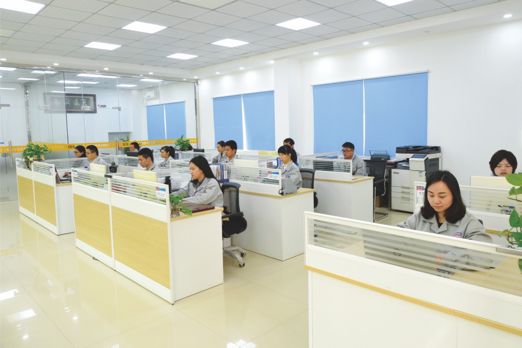 塑料除濕干燥機(jī)哪家好，怎么選